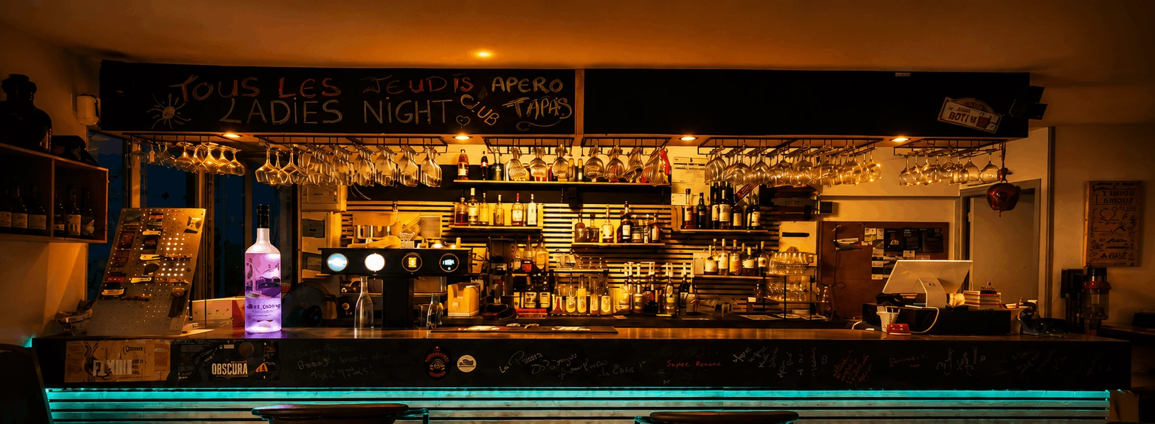 Le Bar